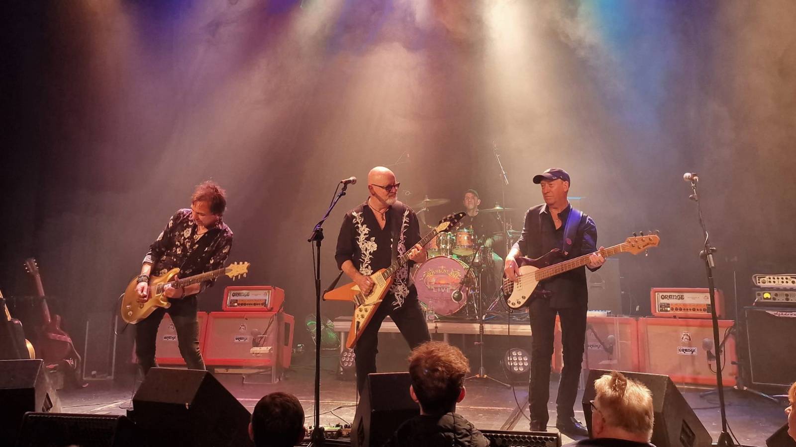 wishbone ash bu aksam istanbulda inisli cikisli baslayan 55 yillik muzik kariyerinin uc donemi 3OfF5sNh