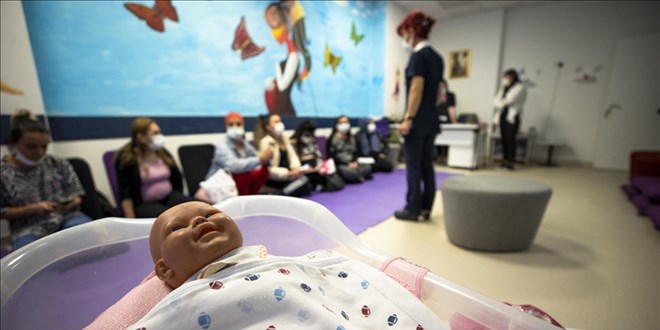 gebe okullarinda dis sagligi hamlesi iki ayda 4 bin 555 gebeye ulasildi yft9Ns4v.jpg