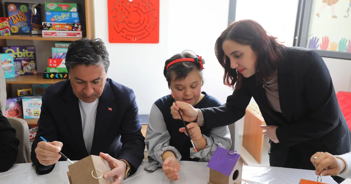 Muğla’da engeller sevgi ve hizmetlerle aşılıyor