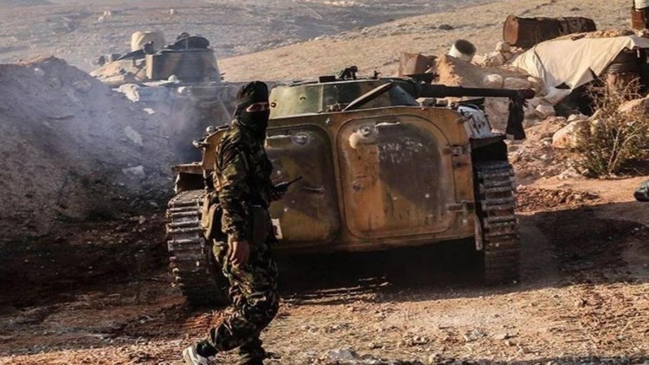 Suriye ordusu ile YPG/PKK arasında çatışma: Çok sayıda yaralı var!