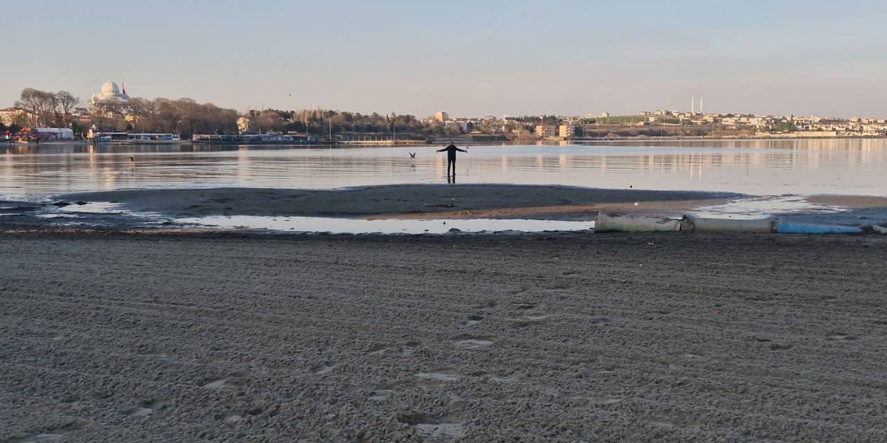 Tekirdağ’da korkutan manzara! Deniz suyu 20 metre çekildi