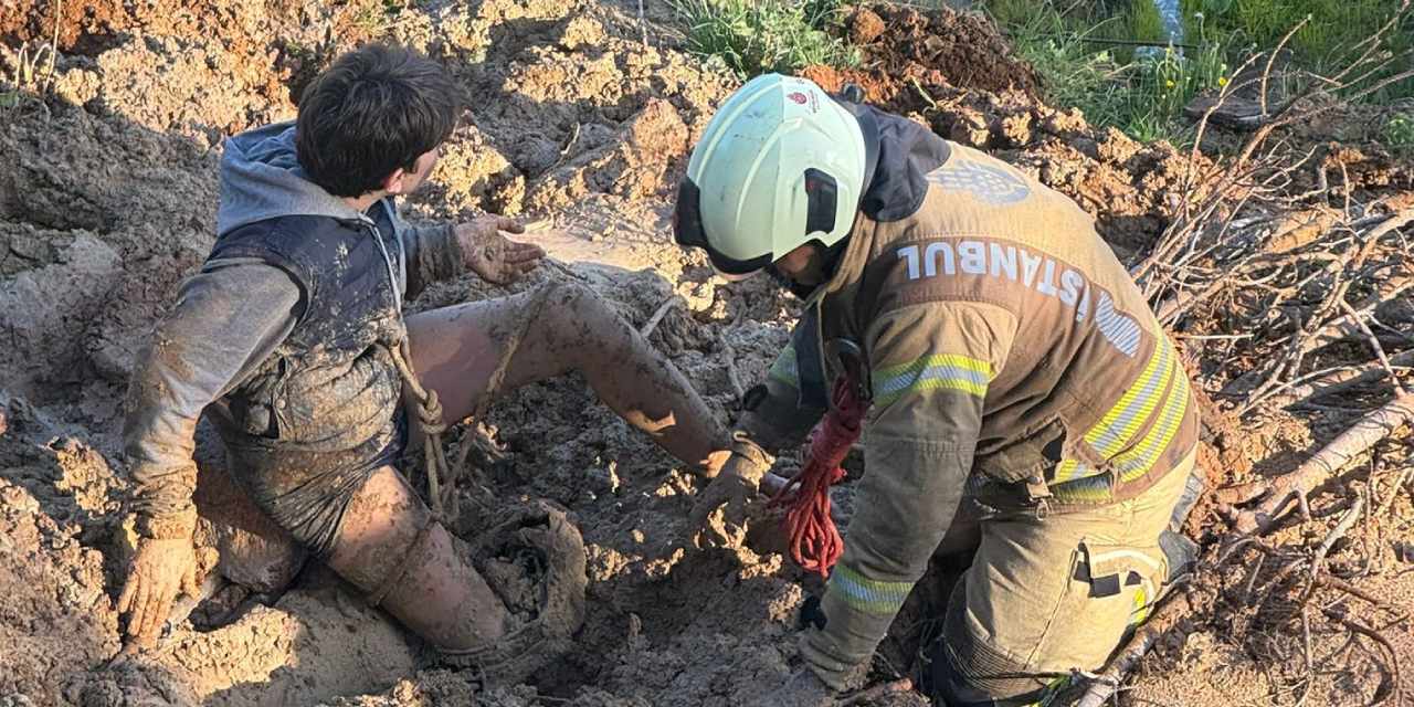 Göktürk’te Çamura Saplanan Çocuğa İmdat Çığlığıyla Kurtarma Operasyonu