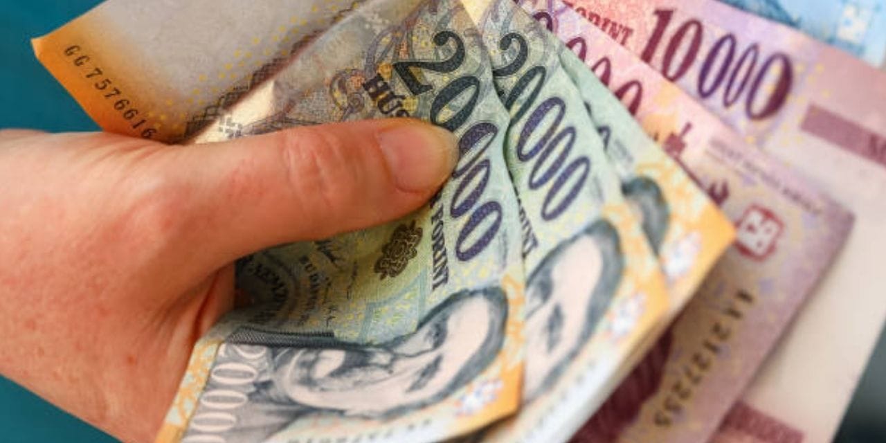 Yeni Yönetimle Forint Yükselişe Geçti, Küresel Piyasalar Tedirgin